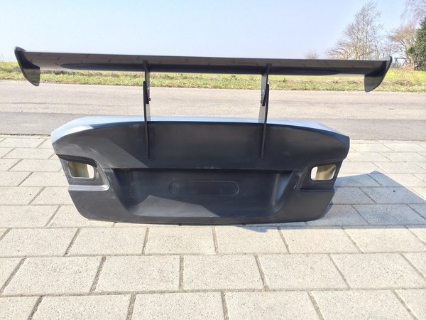 M3 e92 trunk CSL Style with Wing holder